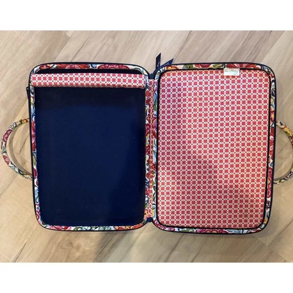Vera Bradley Hard Shell Laptop Case/Briefcase 